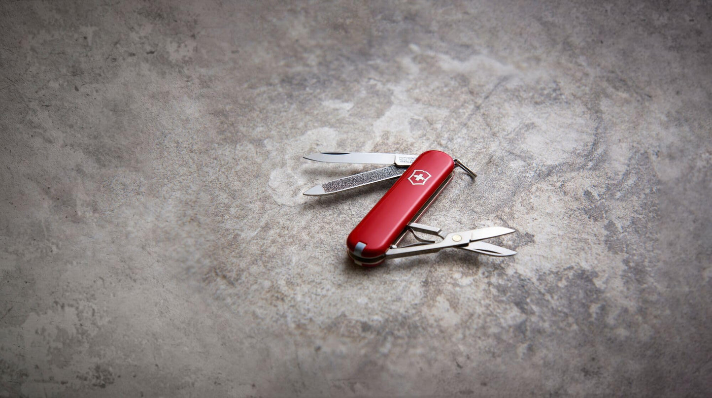 Victorinox Swiss Army Classic SD Pocket Knife, Red