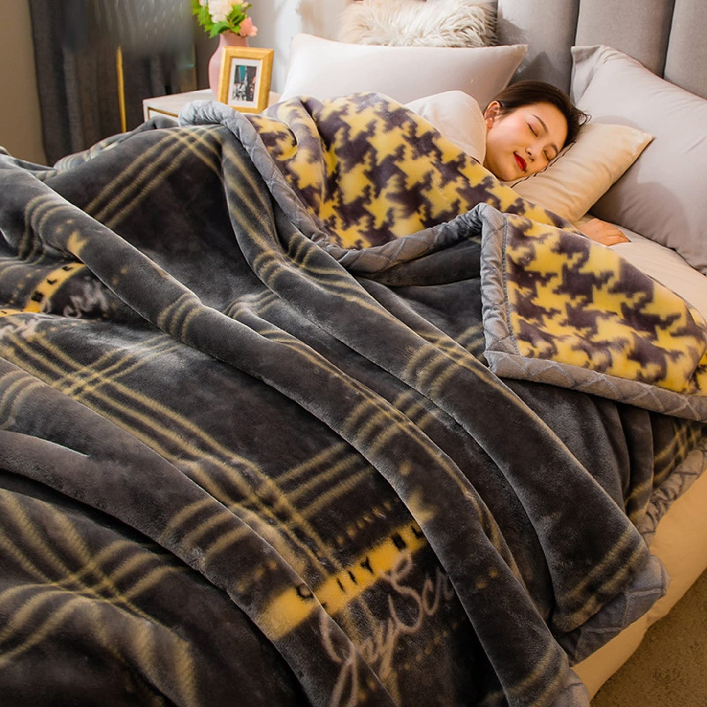 LGYKUMEG 9 Lbs Heavy Winter Fleece Plush Blanket 79"X91",Korean Mink Blanket,Silky Soft and Warm, 2 Ply Reversible Raschel Bed Blanket,Gray,200X230cm