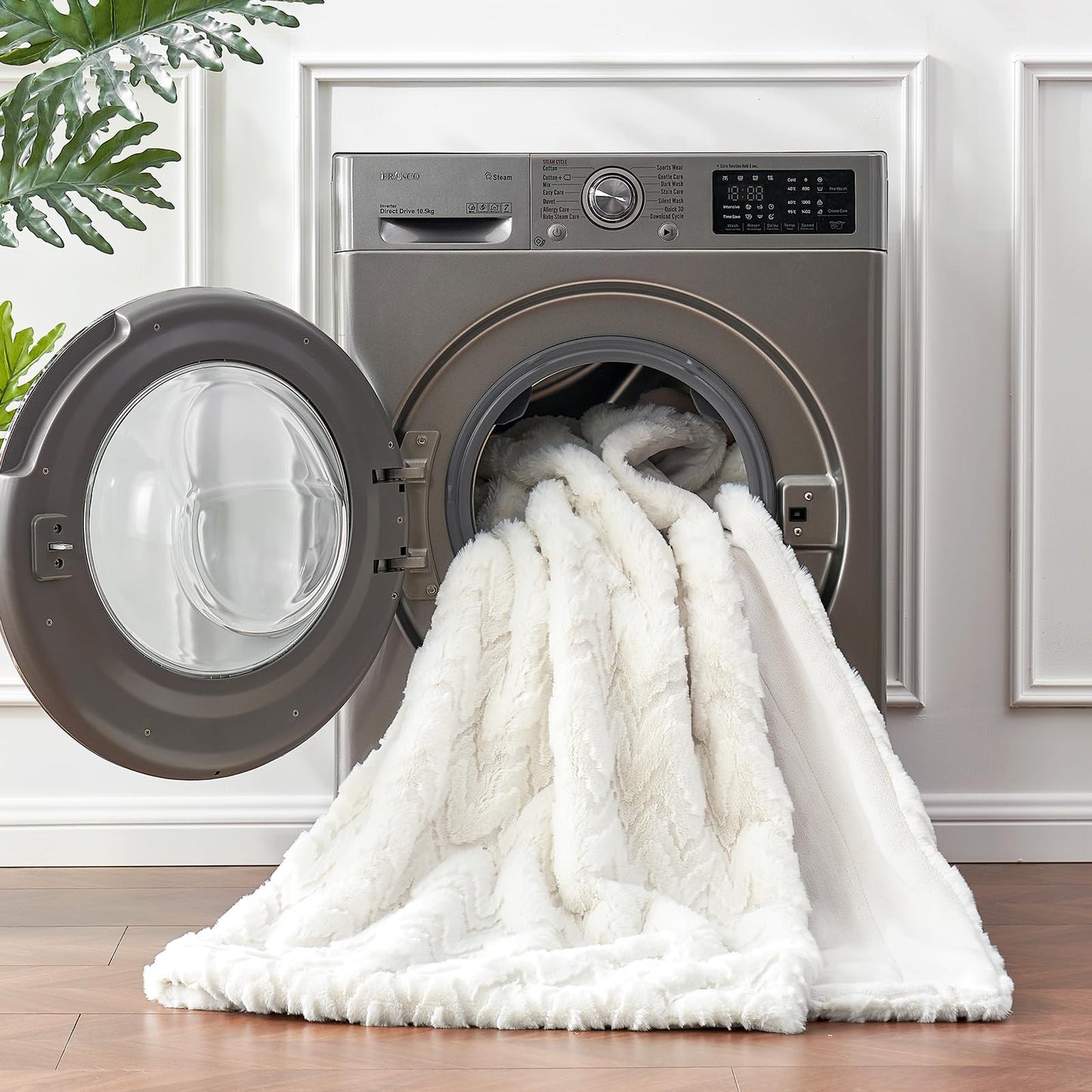 Cozy Bliss Faux Fur Throw Blanket for Couch - Ultra Soft Fuzzy Cozy Throw Gift Blankets for Women,Cream White Boho Blanket for Sofa Bedroom Living Room.50 * 60 Inches