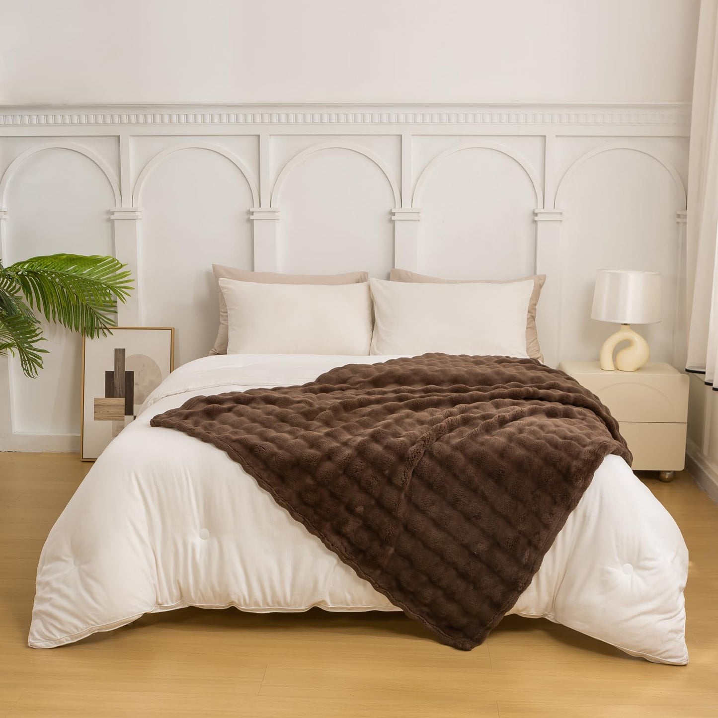 YUSOKI Faux Fur Throw Blanket with 3D Bubbles Super Soft Fuzzy Cozy Thick Blanket for Couch Chair Sofa Gift Home Décor(Brown,50 * 60inches)