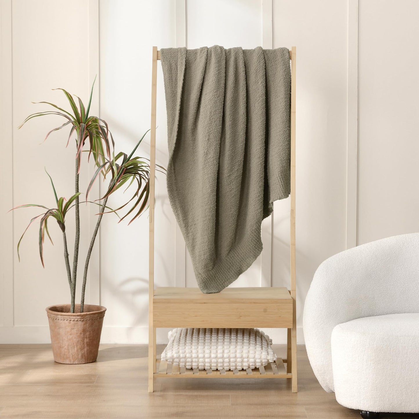 JOOJA Taupe Knit Throw Blanket Knitted Boucle Blankets Decorative Soft Fuzzy Throw Bed Blanket for Women Couch 50x60 Inches Taupe