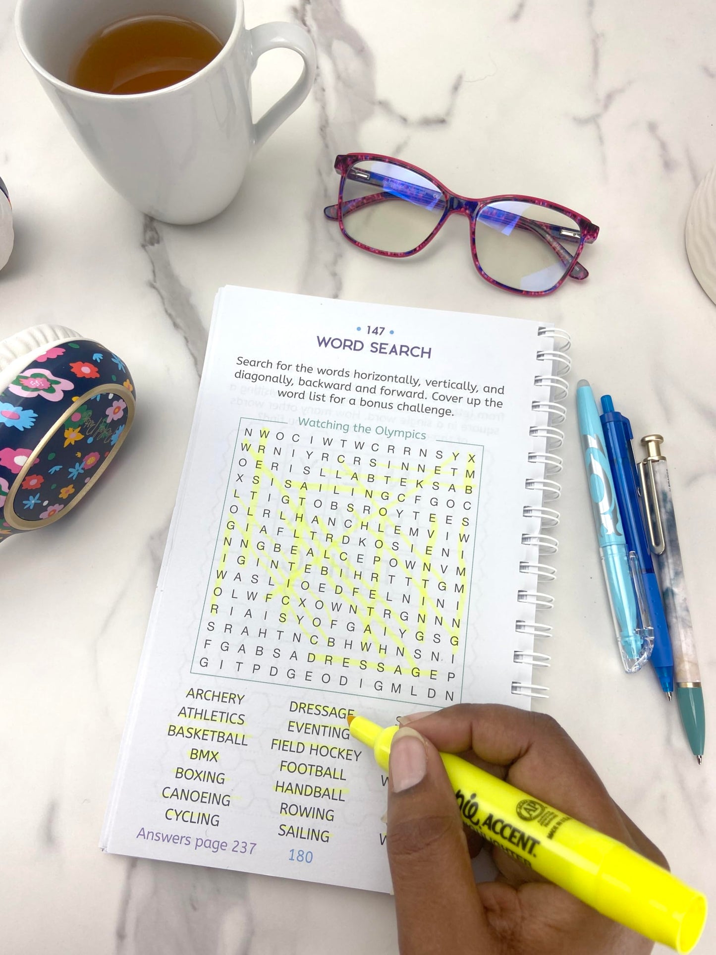 Large Print Memory Puzzles: 175+ Puzzles and Activities for Adults to Exercise Memory and Improve Focus - Includes Spiral Bound / Lay Flat Design and ... Font for Easy Reading (Brain Busters)
